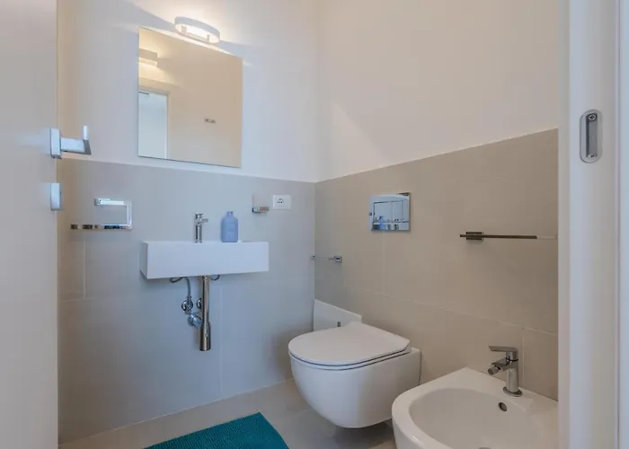 Seaview A Few Steps From The *